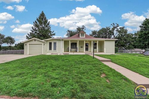 1106 Kansas St, Leavenworth, KS, 66048 | Card Image