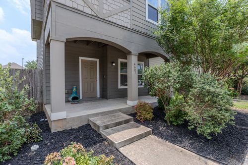 4607 Graceful Ln, Austin, TX, 78725-2968 | Card Image