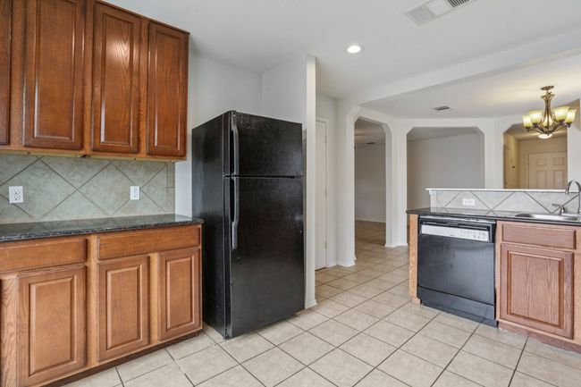13413 Lismore Ln, House other with 4 bedrooms, 3 bathrooms and 4 parking in Pflugerville TX | Image 10