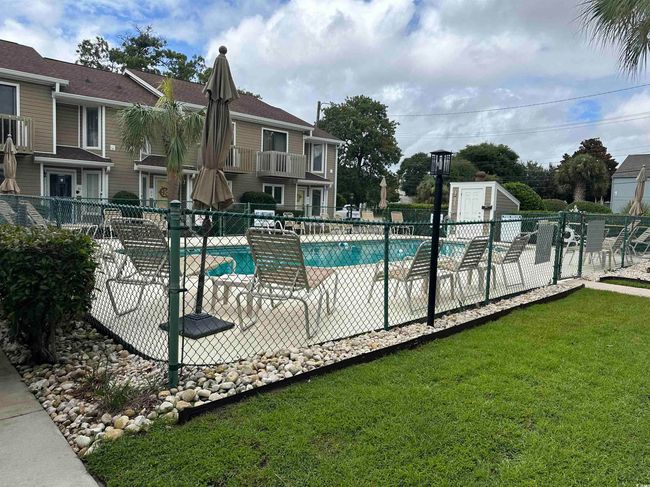 APT-5 - 405 77 Th Ave N, Townhouse with 2 bedrooms, 3 bathrooms and null parking in Myrtle Beach SC | Image 4