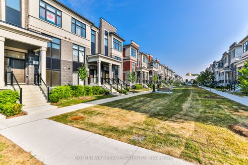 31 Wuhan Lane, Markham, ON, L6E0V4 | Card Image