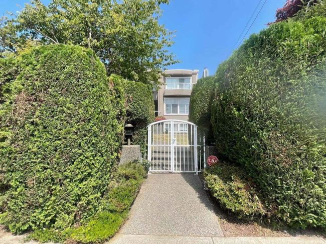 1337 Esquimalt Avenue, House other with 5 bedrooms, 0 bathrooms and 4 parking in West Vancouver BC | Image 24