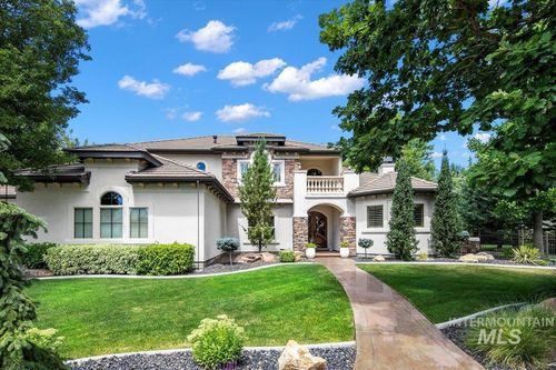 926 W Sherason Dr, Eagle, ID, 83616-7156 | Card Image