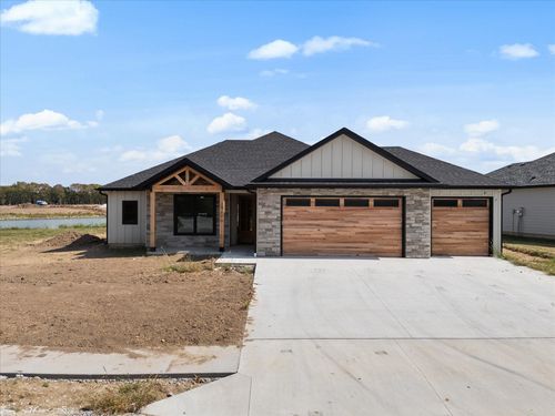 14670 Wellstead Dr, HALLSVILLE, MO, 65255-4519 | Card Image