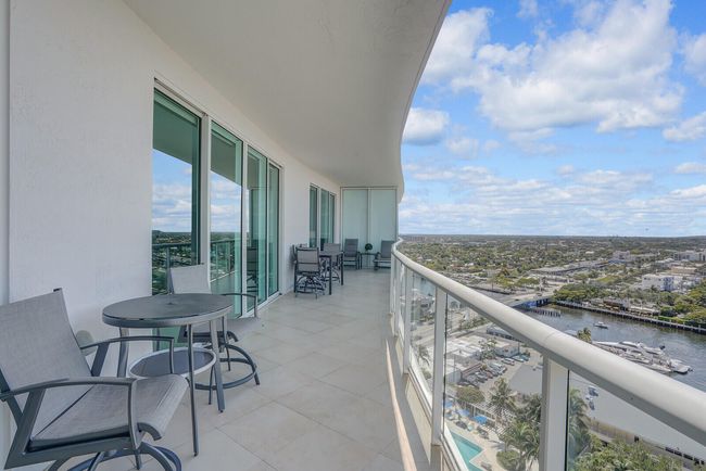 APT-1708 - 1 N Ocean Blvd, Condo with 2 bedrooms, 2 bathrooms and null parking in Pompano Beach FL | Image 25