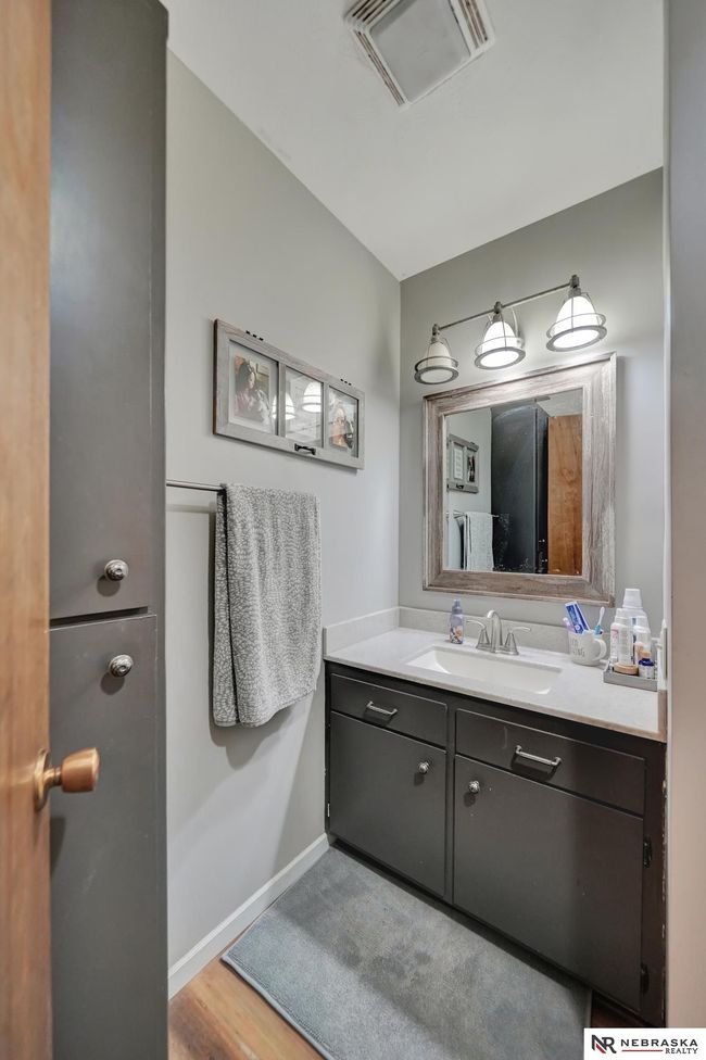 614 S 2 Nd Rd, House other with 3 bedrooms, 2 bathrooms and 2 parking in Bennet NE | Image 44