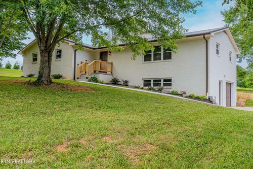 7918 Barker Rd, Corryton, TN, 37721 | Card Image