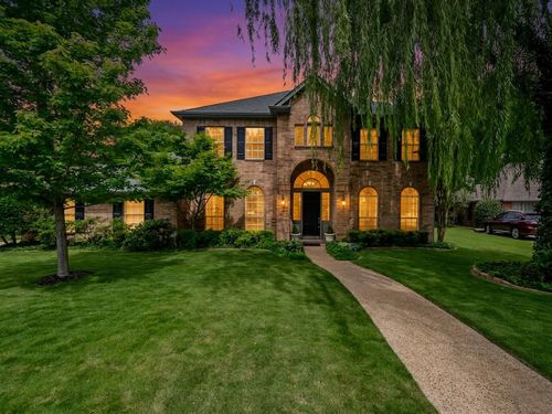 2704 Lakesedge Dr, McKinney, TX, 75072-3953 | Card Image