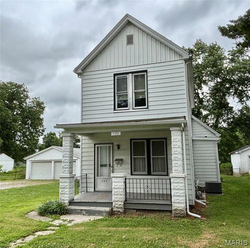 132 S 29th Street, Belleville, IL, 62226 | Card Image