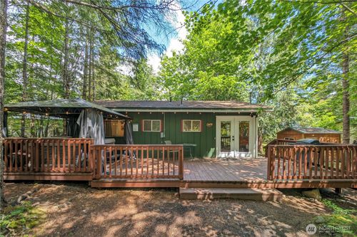 105 Robinwood Pl, Packwood, WA, 98361-9727 | Card Image