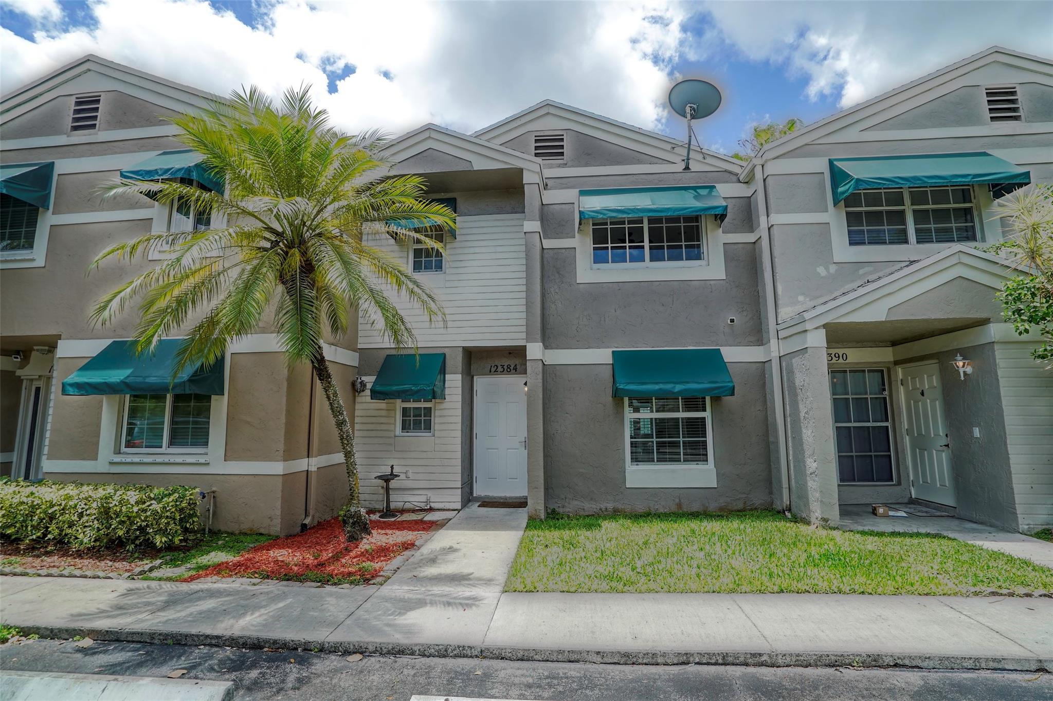 51st Pl, Cooper City, FL 33330