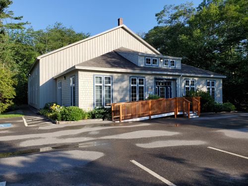 477 Commercial Street, Rockport, ME, 04856 | Card Image