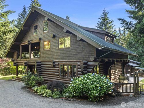 15822 Peacock Hill Ave Nw, Gig Harbor, WA, 98332-9230 | Card Image