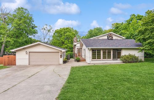 12811 S 82nd Ct, Palos Park, IL, 60464-2020 | Card Image