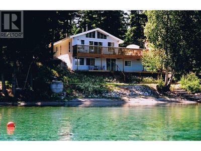 7260 Gun Lake Rd W, House other with 3 bedrooms, 1 bathrooms and null parking in Gold Bridge BC | Image 1