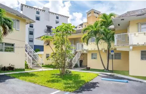 a112-7308 Sw 82nd St, Miami, FL, 33143-7489 | Card Image