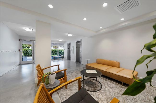 APT-602 - 7928 West Dr, Condo with 1 bedrooms, 1 bathrooms and null parking in North Bay Village FL | Image 27