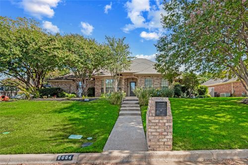 6004 Lakehurst Dr, Arlington, TX, 76016-1000 | Card Image
