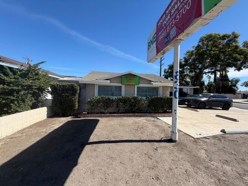 630 S Euclid St, Anaheim, CA, 92802-1234 | Card Image