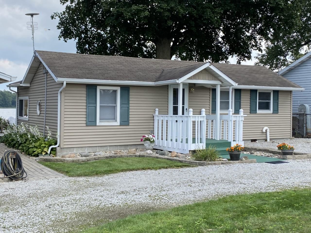 3186 N Skinner Lake, Sold in Albion Zoocasa