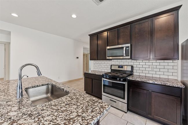 29607 Ella Larchmont Ct, House other with 4 bedrooms, 2 bathrooms and 2 parking in Katy TX | Image 26