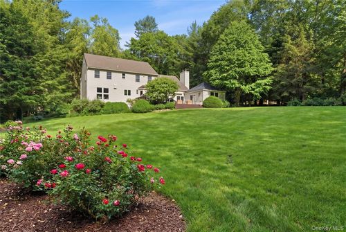 78 Old Church Ln, South Salem, NY, 10590-2009 | Card Image