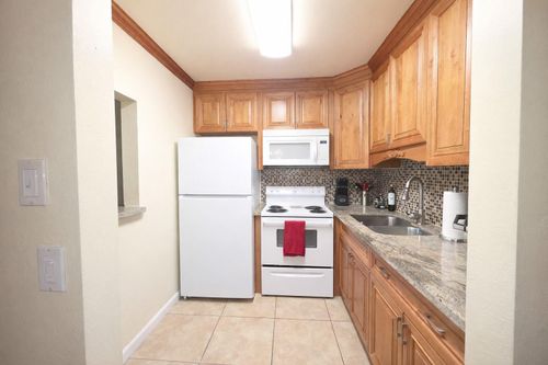 l-204 Kent L, West Palm Beach, FL, 33417-1724 | Card Image