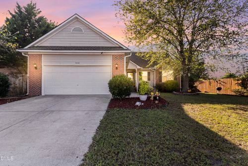 4808 Miranda Dr, Hope Mills, NC, 28348-5675 | Card Image