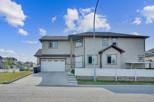 325 Saddlemont Blvd Ne, Calgary, AB, T3J0M8 | Card Image