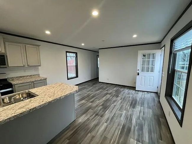 Kitchen Door Entry.jpeg | Image 6