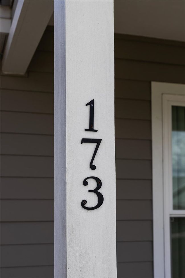 173 Sw 24 Th Ave, House other with 3 bedrooms, 2 bathrooms and 2 parking in Trenton FL | Image 34
