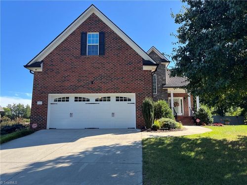 184 Raspberry Ridge Dr, Clemmons, NC, 27012-7099 | Card Image