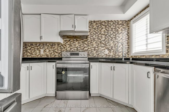 53 Pressed Brick Dr, House attached with 4 bedrooms, 4 bathrooms and 2 parking in Brampton ON | Image 10