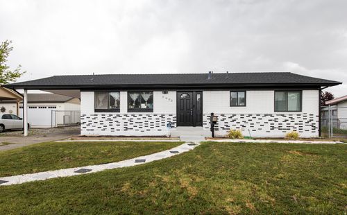 3902 W 4955 S, Taylorsville, UT, 84129-4165 | Card Image