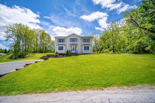 11 Catskill Ave, Monroe, NY, 10950-1108 | Card Image