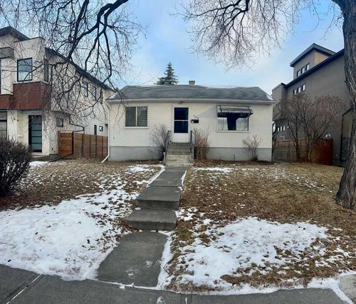 730 24 Ave Nw, Calgary, AB, T2M1X7 | Card Image