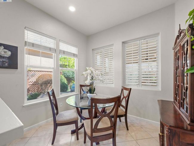 SPACIOUS KITCHEN NOOK | Image 13