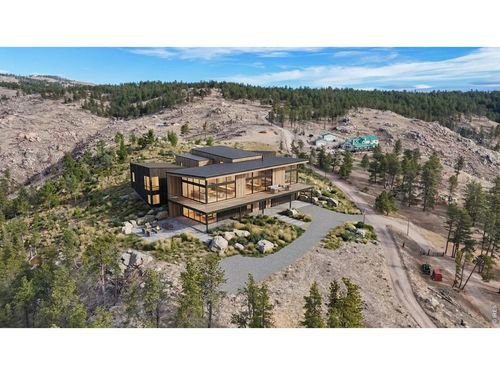 865 Redstone Dr, Bellvue, CO, 80512-6315 | Card Image