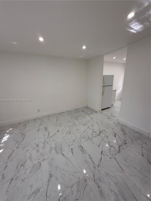 2-505 N 24th Ave, Hollywood, FL, 33020-4303 | Card Image