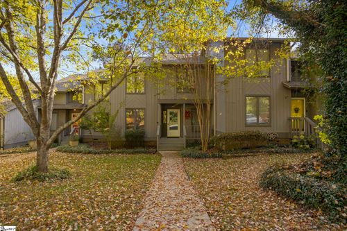 8 Graystone Way, Taylors, SC, 29687-6513 | Card Image