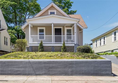 98 James St, East Providence, RI, 02914-4312 | Card Image