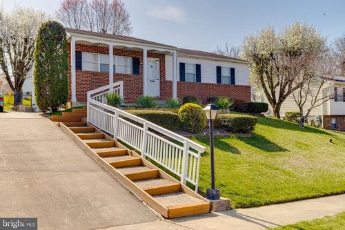 8907 Lennings Lane, BALTIMORE, MD, 21237 | Card Image