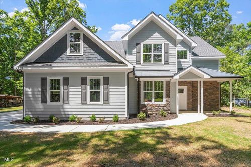 2405 Pearces Rd, Zebulon, NC, 27597-7842 | Card Image