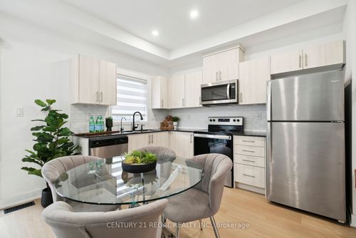 24 Wheatfield Rd, Barrie, ON, L9J0T9 | Card Image