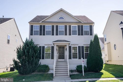 2104 Artillery Rd, FREDERICK, MD, 21702-3558 | Card Image