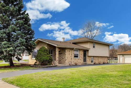 12044 S Holmberg Court, Alsip, IL, 60803 | Card Image