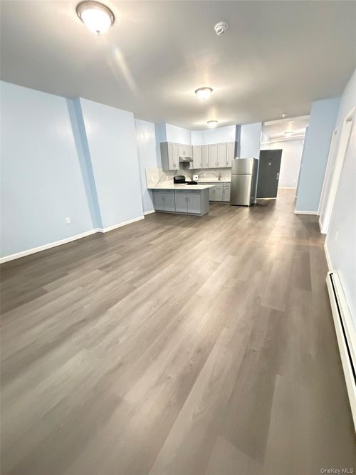 2fl-8748 78th Street, New York, NY, 11421 | Card Image