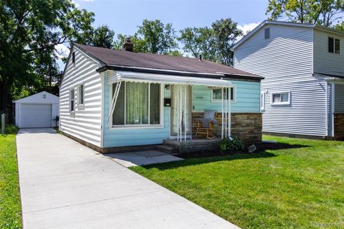 25339 Keeler, Redford, MI, 48239-3870 | Card Image