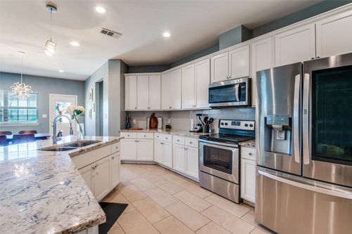 2723 Pike Dr, Lancaster, TX, 75134-2703 | Card Image