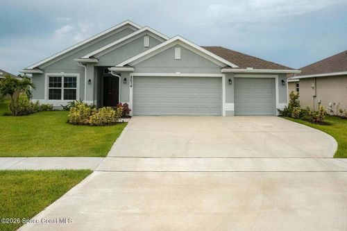 8674 Pavia St, Fort Pierce, FL, 34951-4466 | Card Image